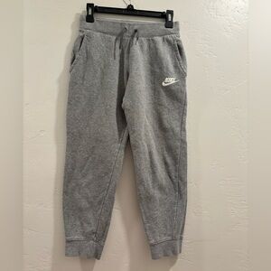 Gray sweat pants Nike size L in youth